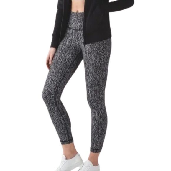 Lululemon Black & White High Rise Speckled Wunder Under Leggings Size 8 - Picture 1 of 14